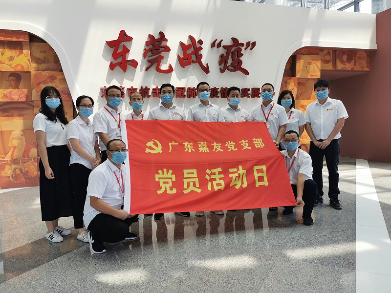 ս���ߡ���ʵ��μ������ѵ�֧����ǰ�п���Ӣ���¾�